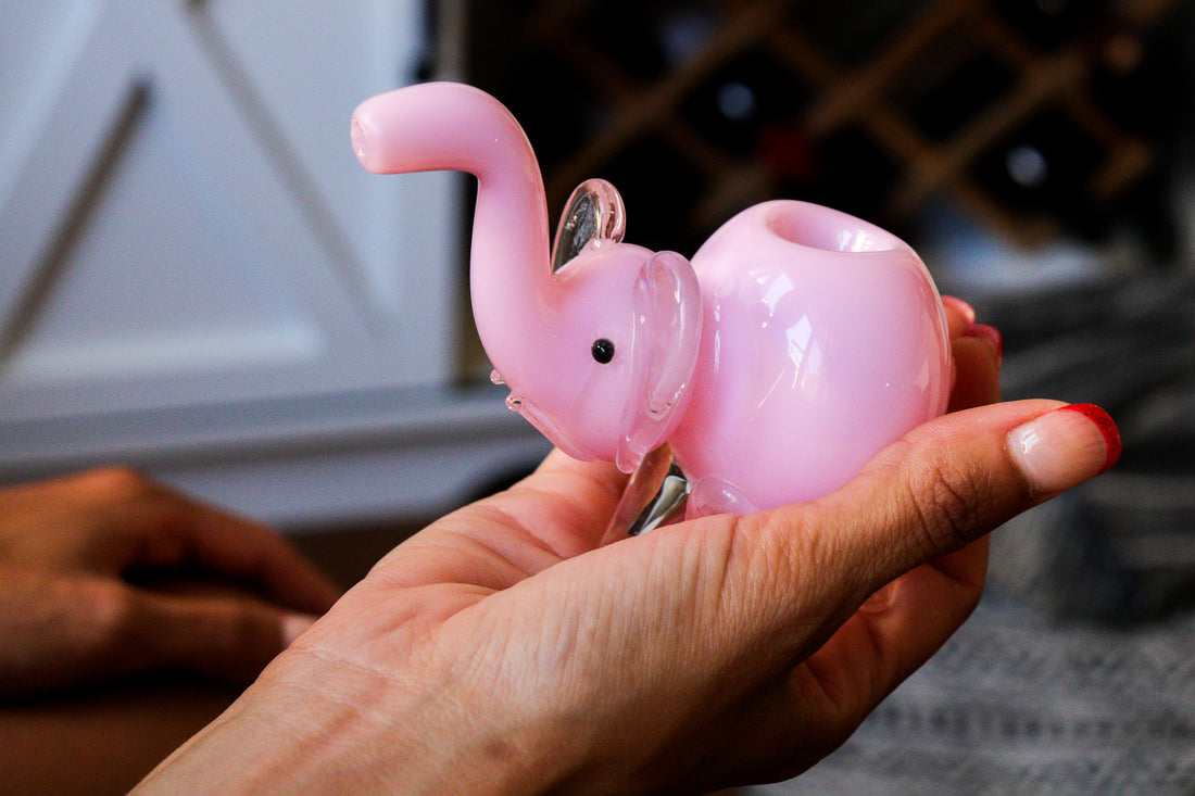 Ellie Puff Glass Pipe