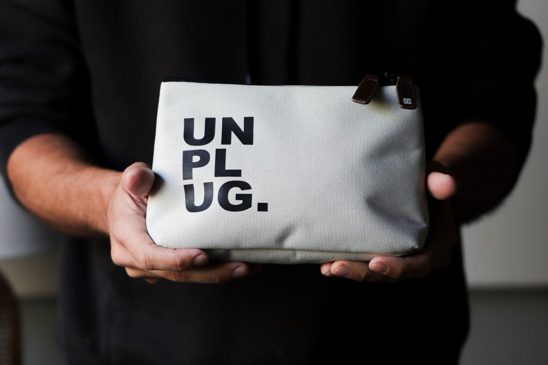 Unplug Stash Bag